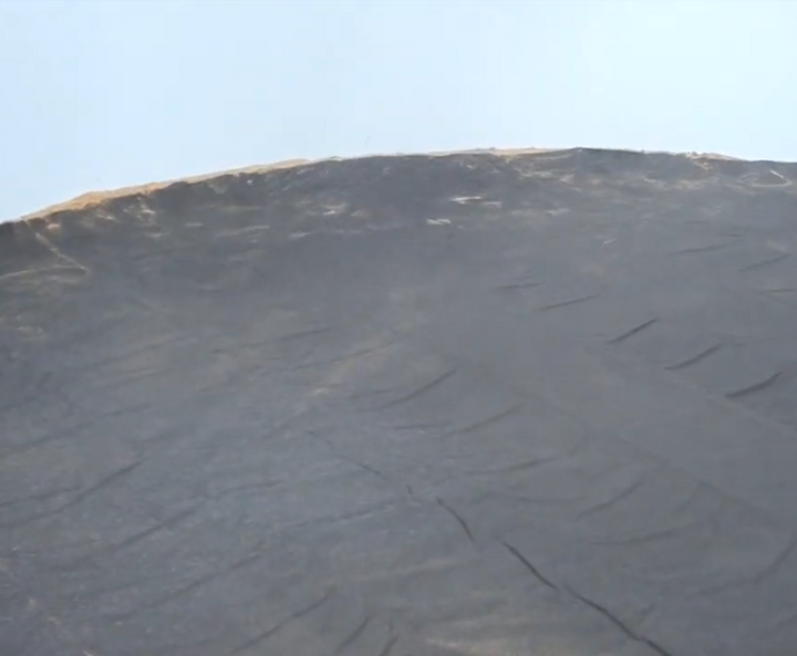 GLI 18' x 33' Oval Armor Shield Liner Floor Pad | 70-1833OV-BLK-160