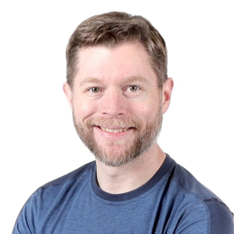 Roy's headshot.